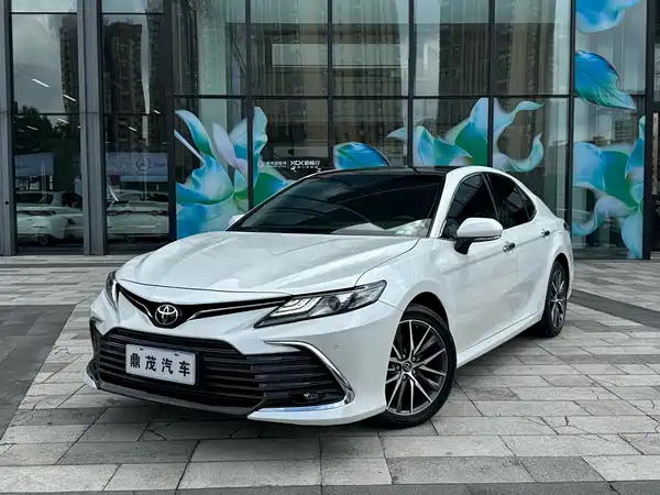 Toyota Camry 2022