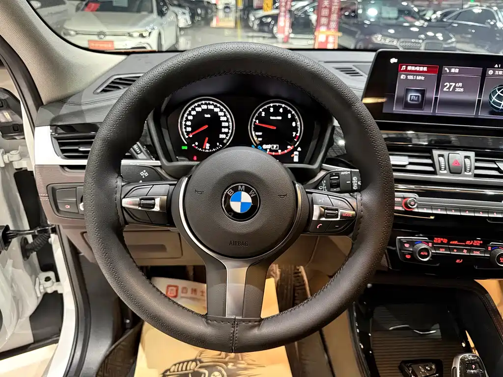BMW X2 2022 — фото 13