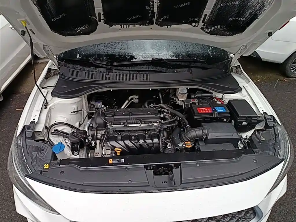 Hyundai Elantra 2019 — фото 20