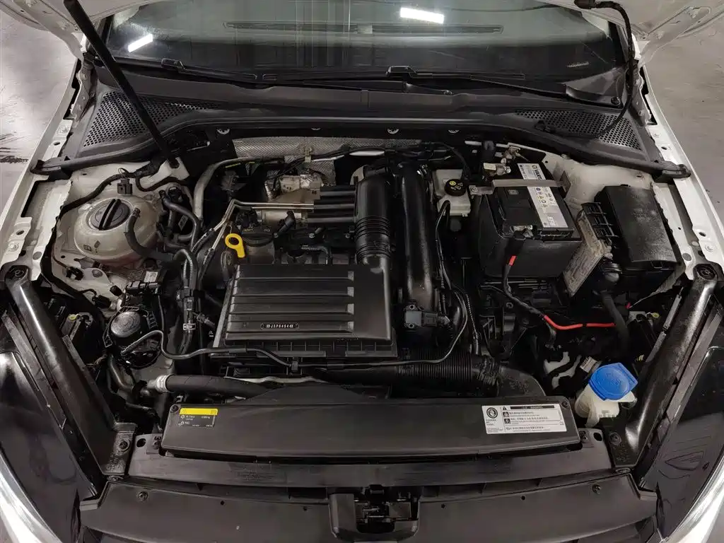 Volkswagen Golf 2020