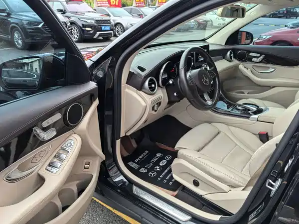 Mercedes-Benz GLC 2017