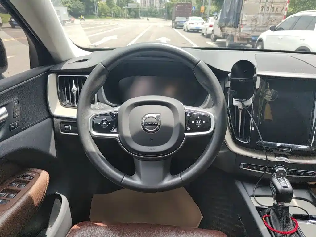 Volvo XC60 2020