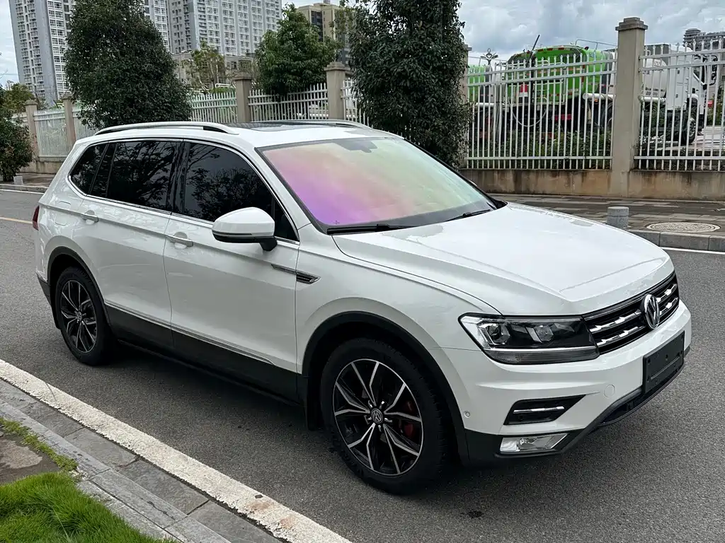 Volkswagen Tiguan L 2019