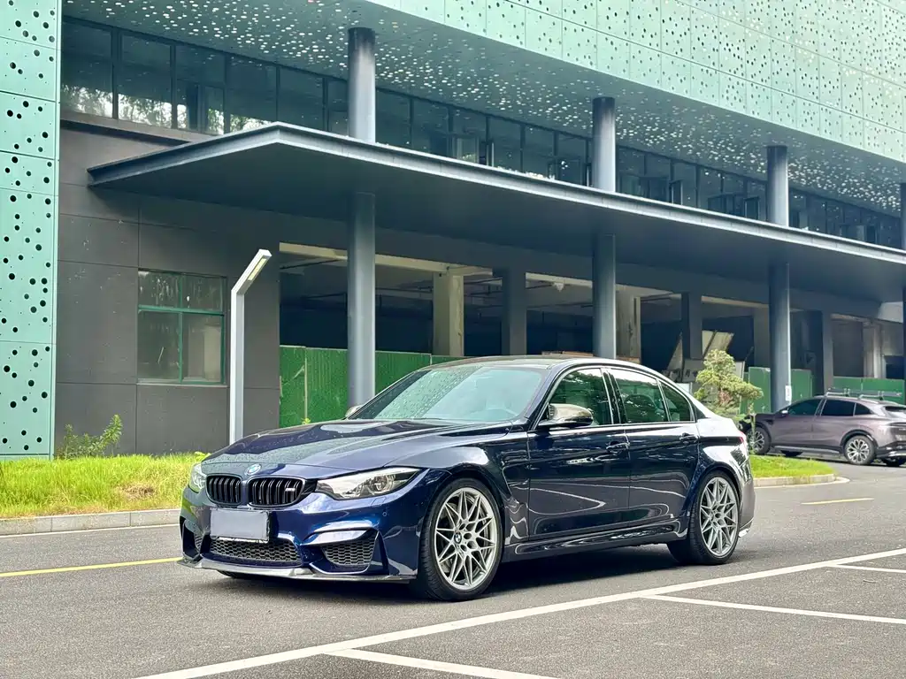 BMW M3 2018 — фото 1