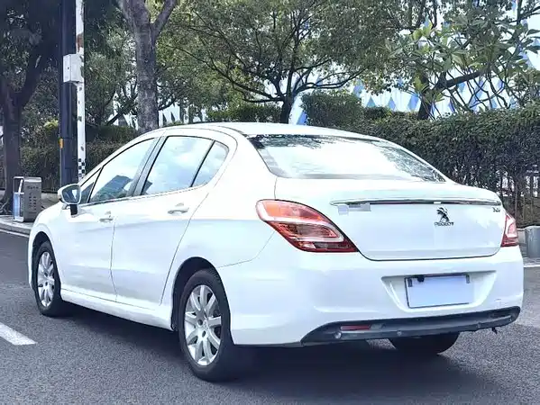 Peugeot 308 2014