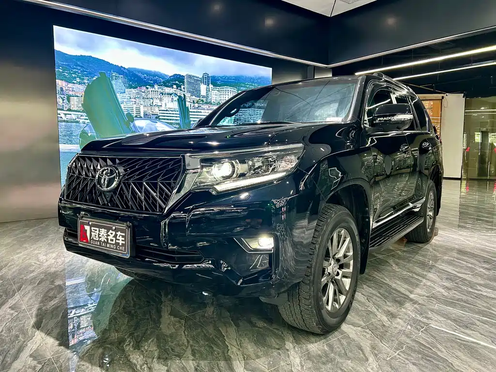 Toyota Prado 2020 — фото 1
