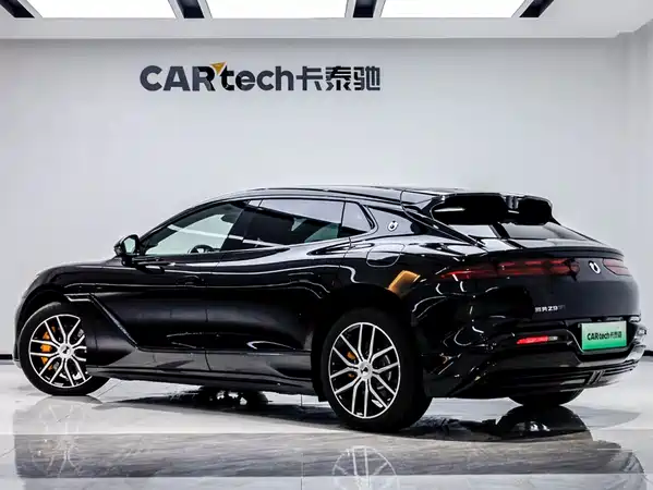Denza Z9GT 2024