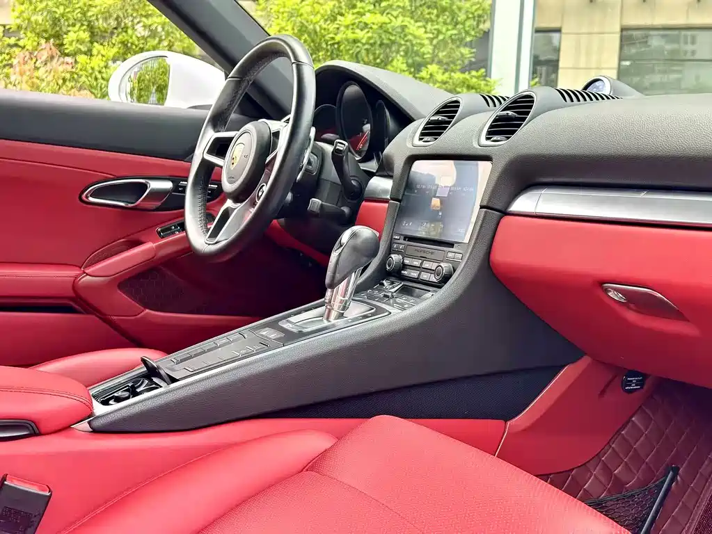 Porsche 718 2018 — фото 10