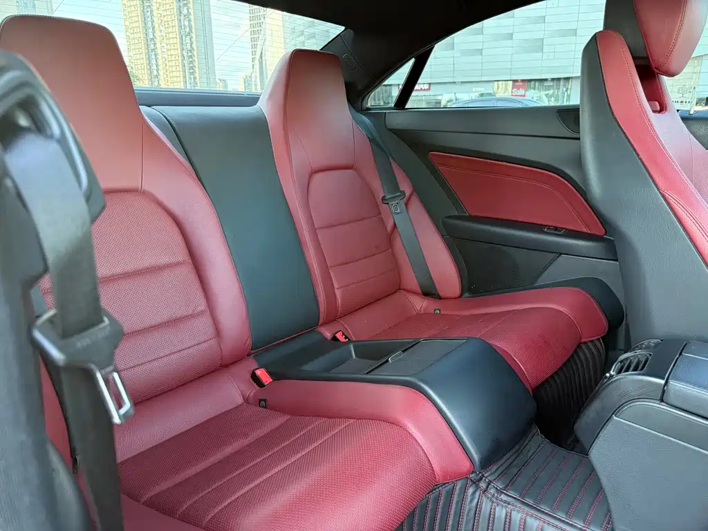 Mercedes-Benz E-Class 2014 — фото 14