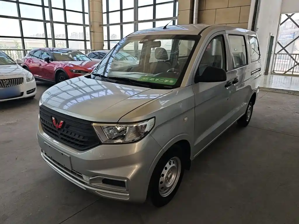 Wuling Hongguang V 2019