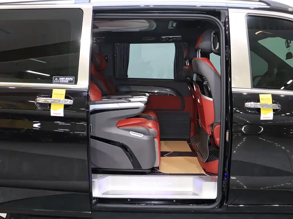 Mercedes-Benz Vito 2023 — фото 12