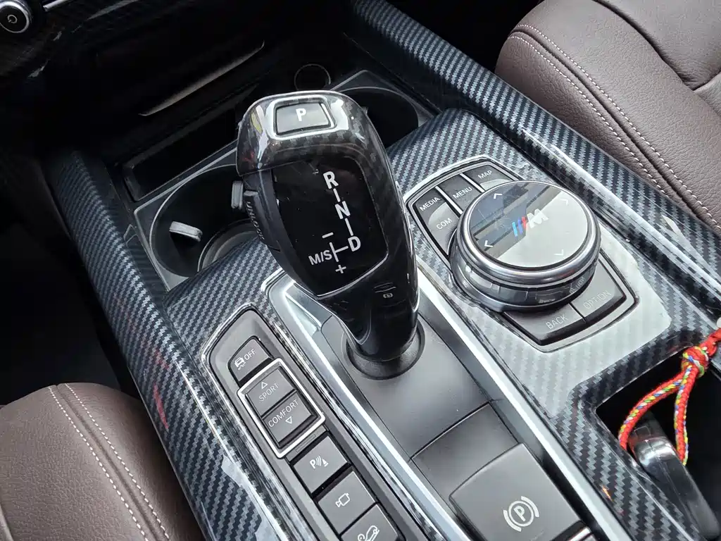 BMW X5 2017 — фото 13