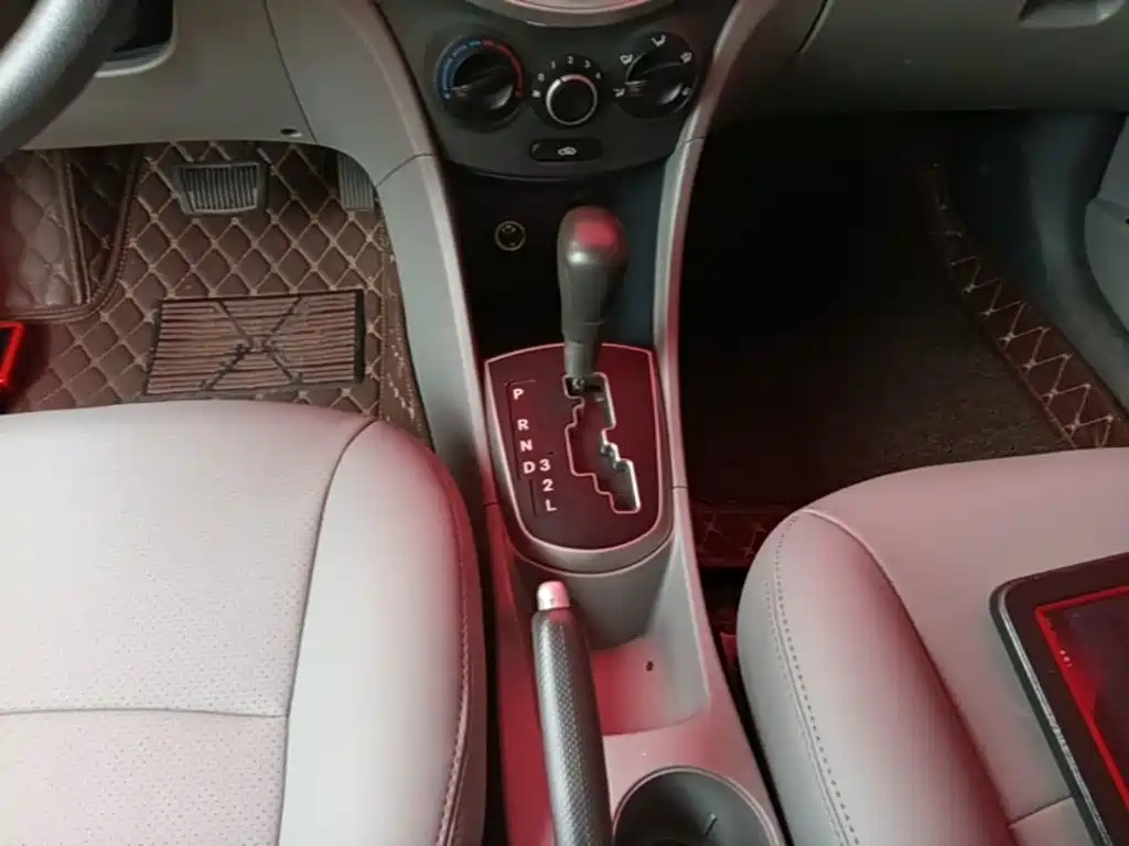 Hyundai Accent 2016 — фото 14