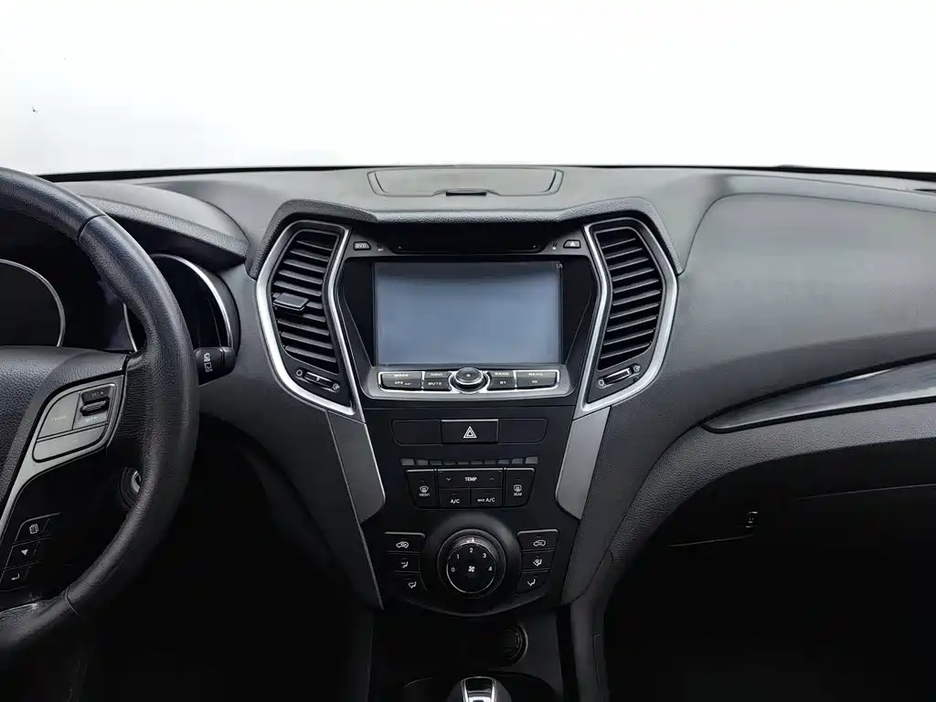 Hyundai Santa Fe 2013 — фото 12