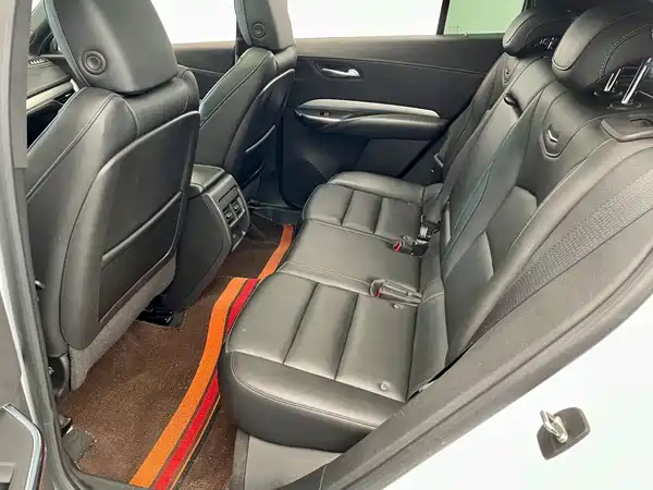 Cadillac XT4 2021
