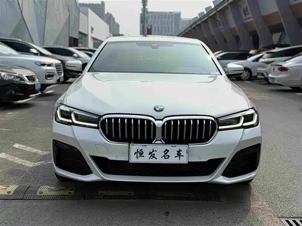 BMW 5 Series 2022