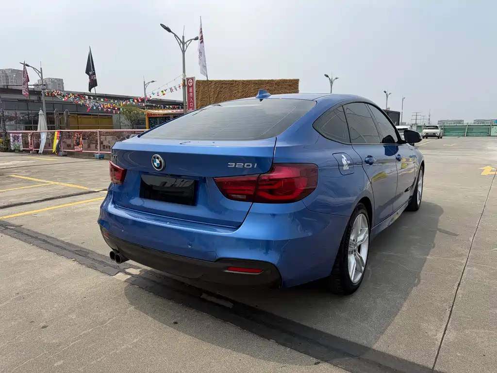 BMW 3 Series GT 2019