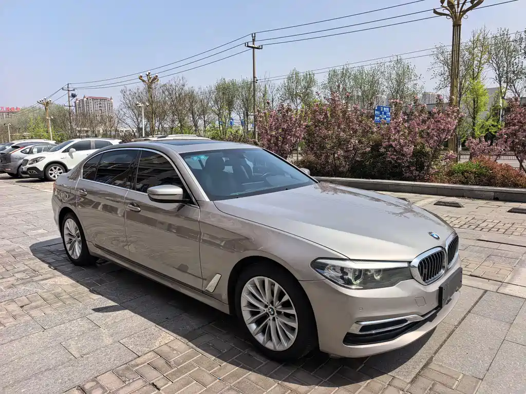BMW 5 Series 2020 — фото 3