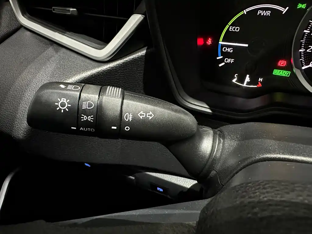 Toyota Levin 2022 — фото 10