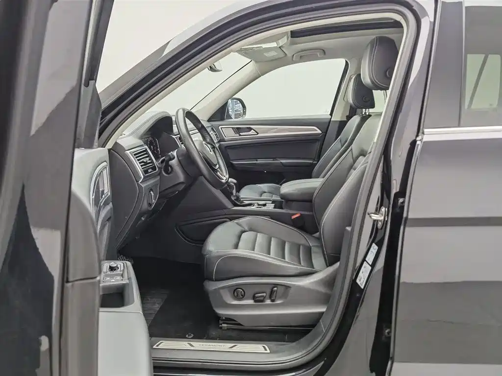 Volkswagen Teramont 2020 — фото 10