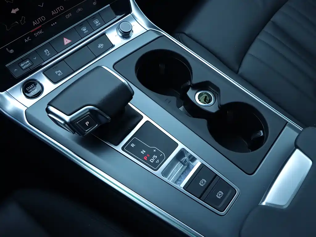 Audi A7 2021 — фото 18