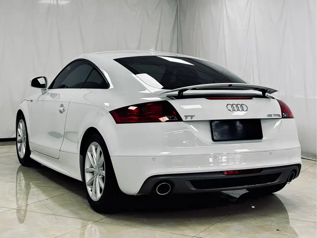 Audi TT 2014 — фото 4