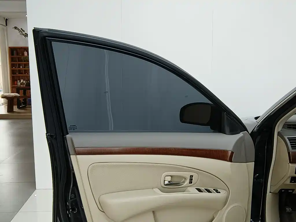 Nissan Sylphy 2012 — фото 13