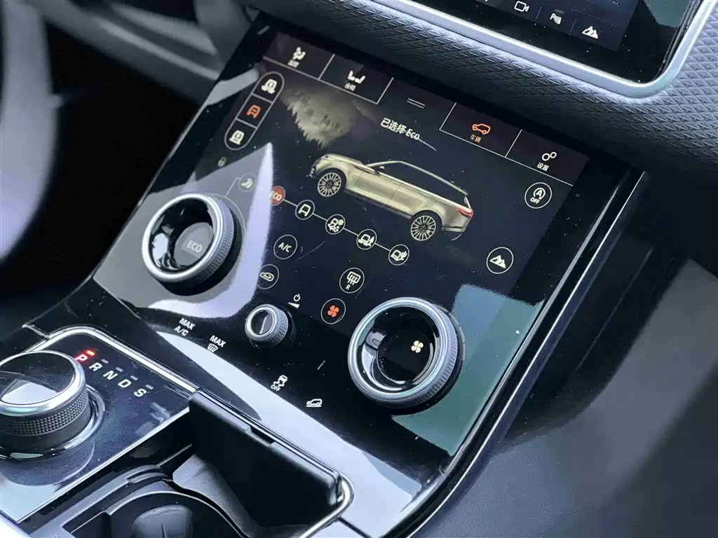 Land Rover Velar 2018 — фото 8