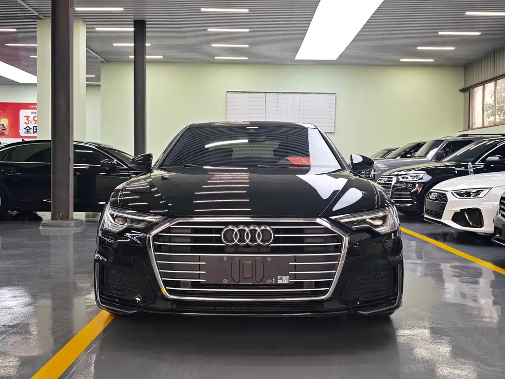 Audi A6L 2022