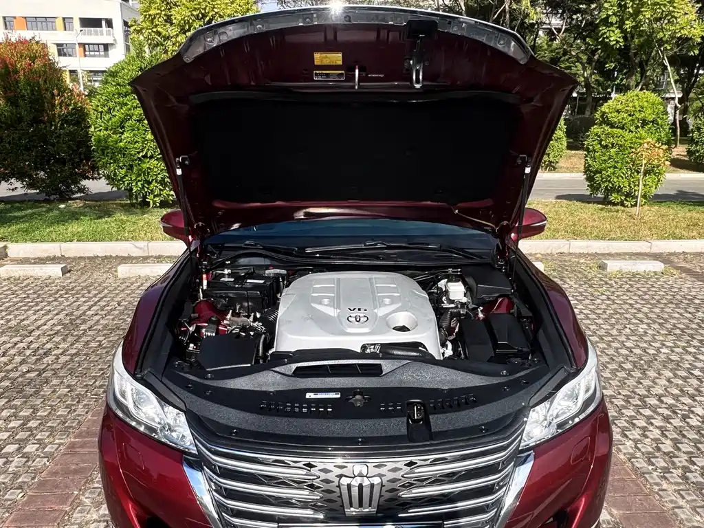 Toyota Crown 2015 — фото 17