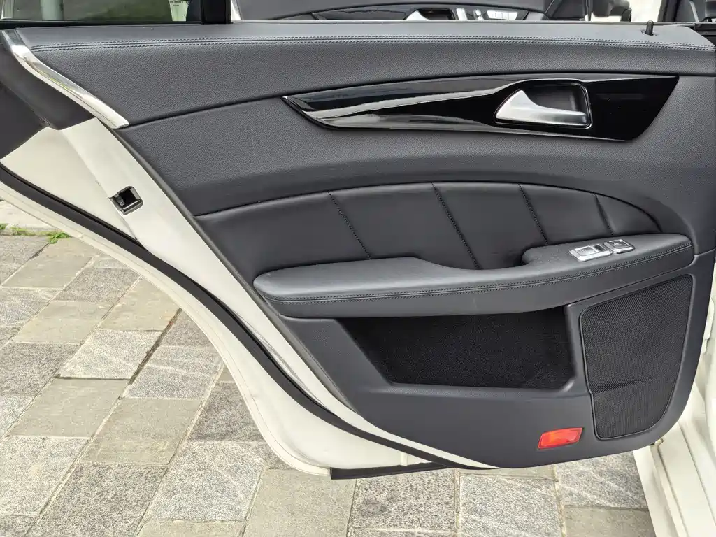 Mercedes-Benz CLS AMG 2018 — фото 35