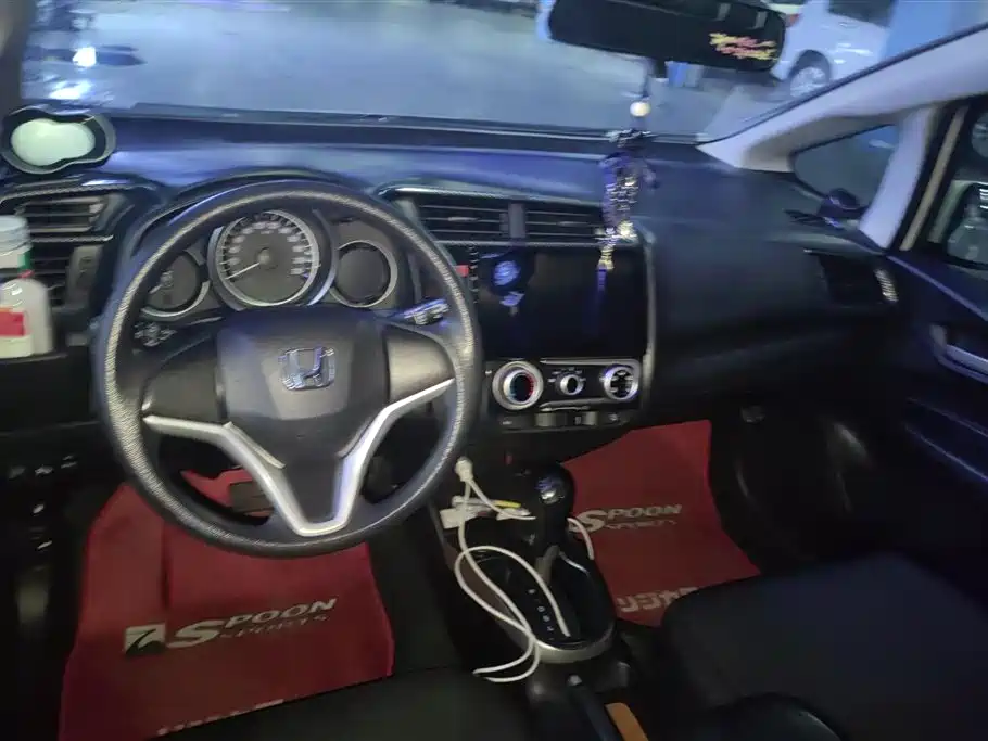 Honda Fit 2014 — фото 12