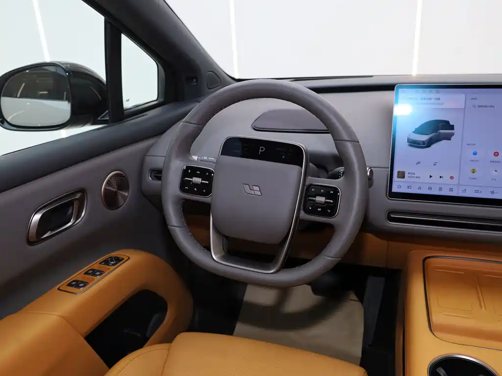 Li Auto i8 2025 — фото 10