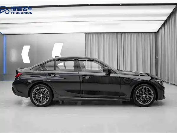 BMW 3 Series 2022
