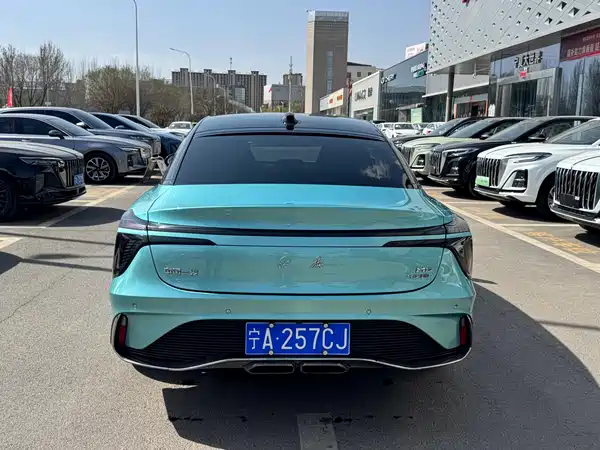 Hongqi H6 2023