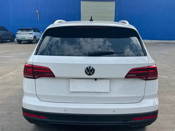 Volkswagen Tharu 2021