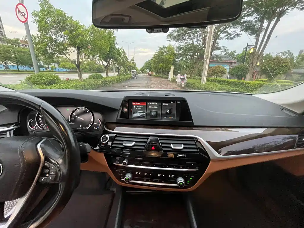 BMW 5 Series 2018
