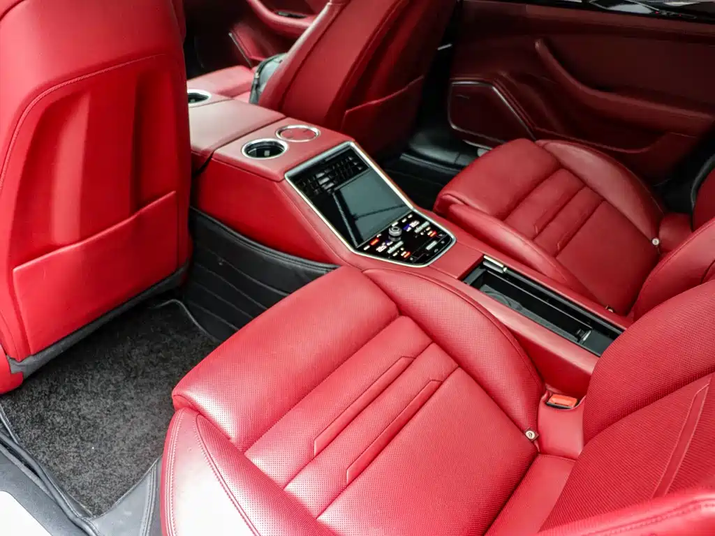 Porsche Panamera 2019 — фото 12