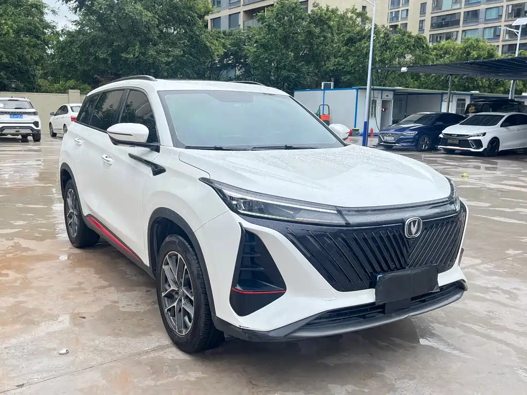Changan CS75 PLUS 2022 — фото 3