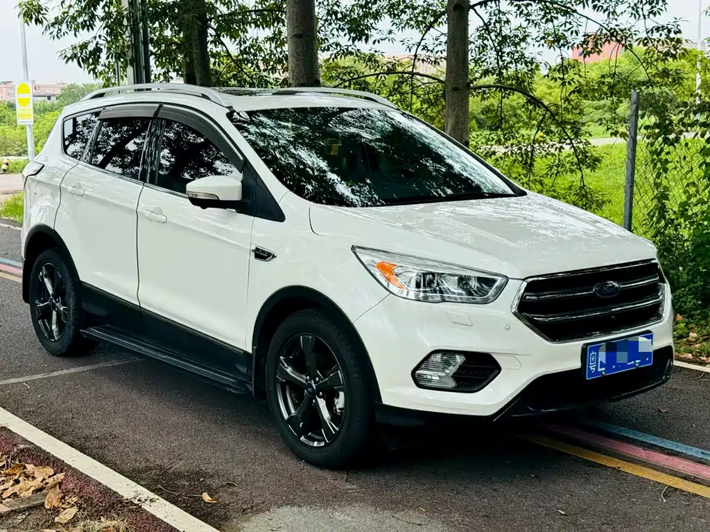 Ford Kuga 2020 — фото 3