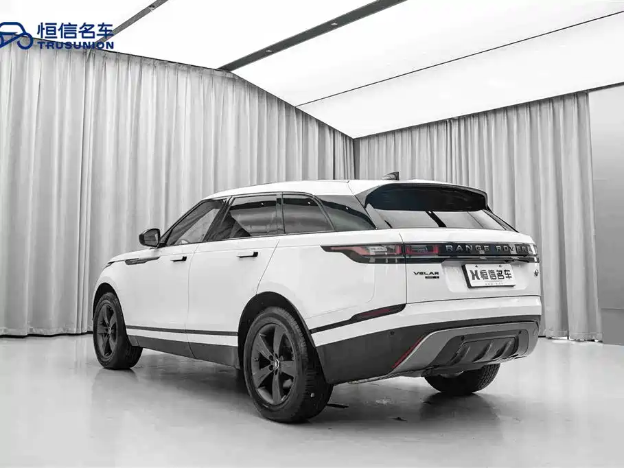 Land Rover Velar 2019 — фото 7
