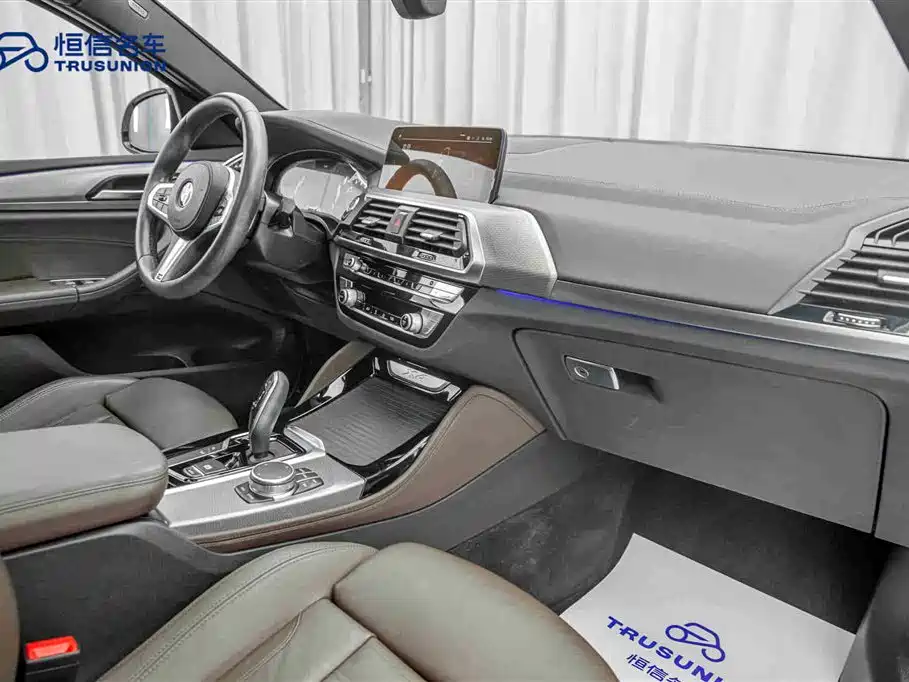 BMW X4 2020 — фото 14