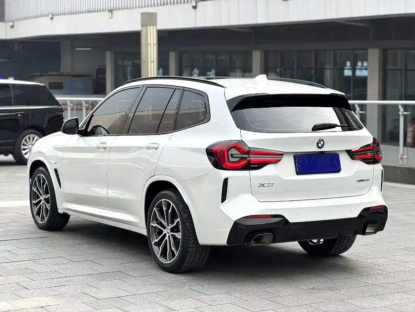 BMW X3 2022 — фото 9