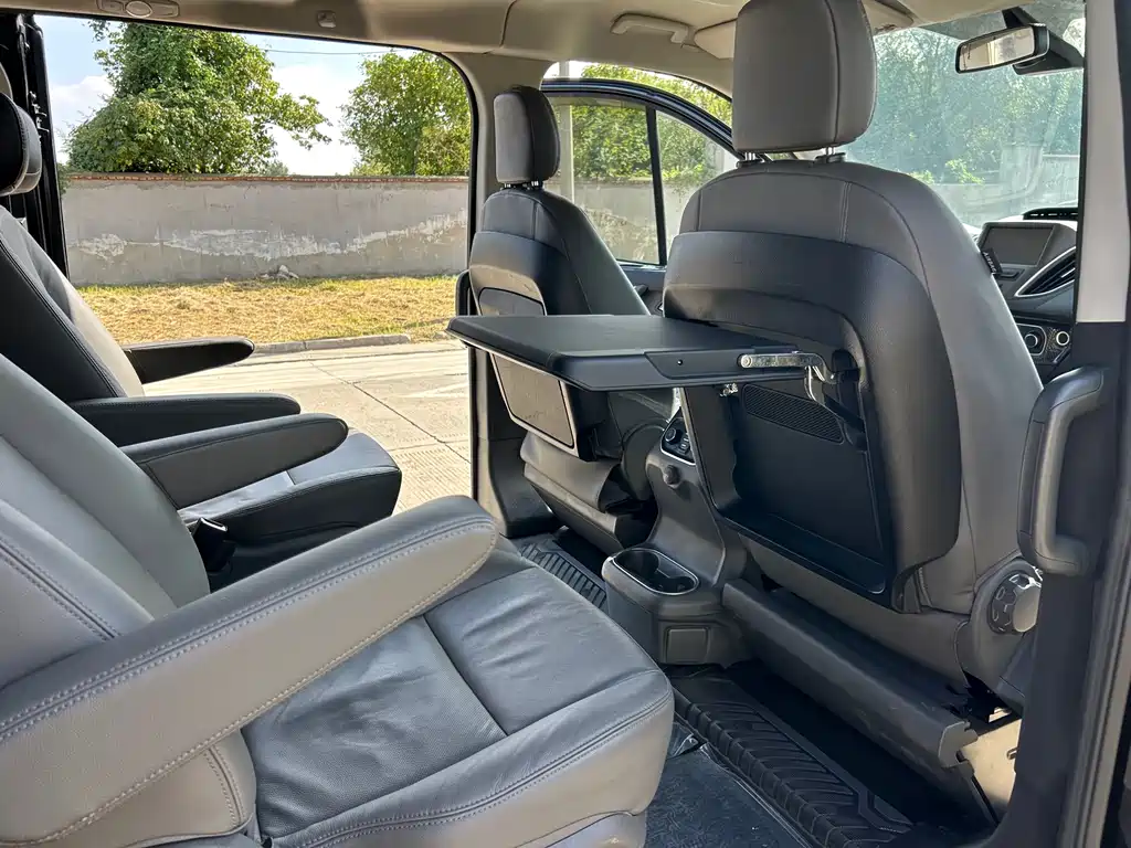 Ford Tourneo 2020 — фото 13