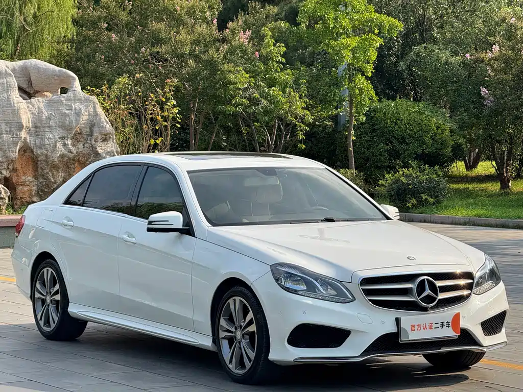 Mercedes-Benz E-Class 2015