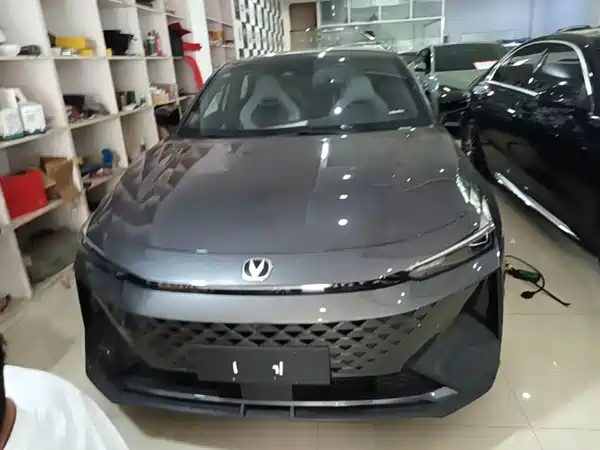 Changan UNI-V Smart Electric Idd 2024