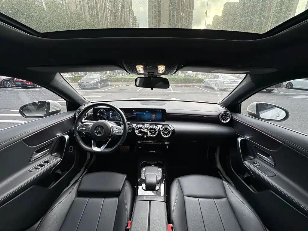 Mercedes-Benz A-Class 2022 — фото 5