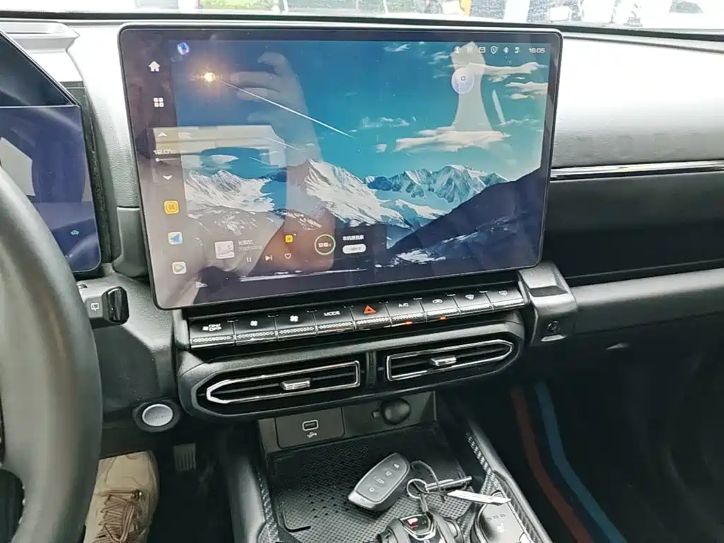 Haval Big Dog PLUS New Energy 2023 — фото 13