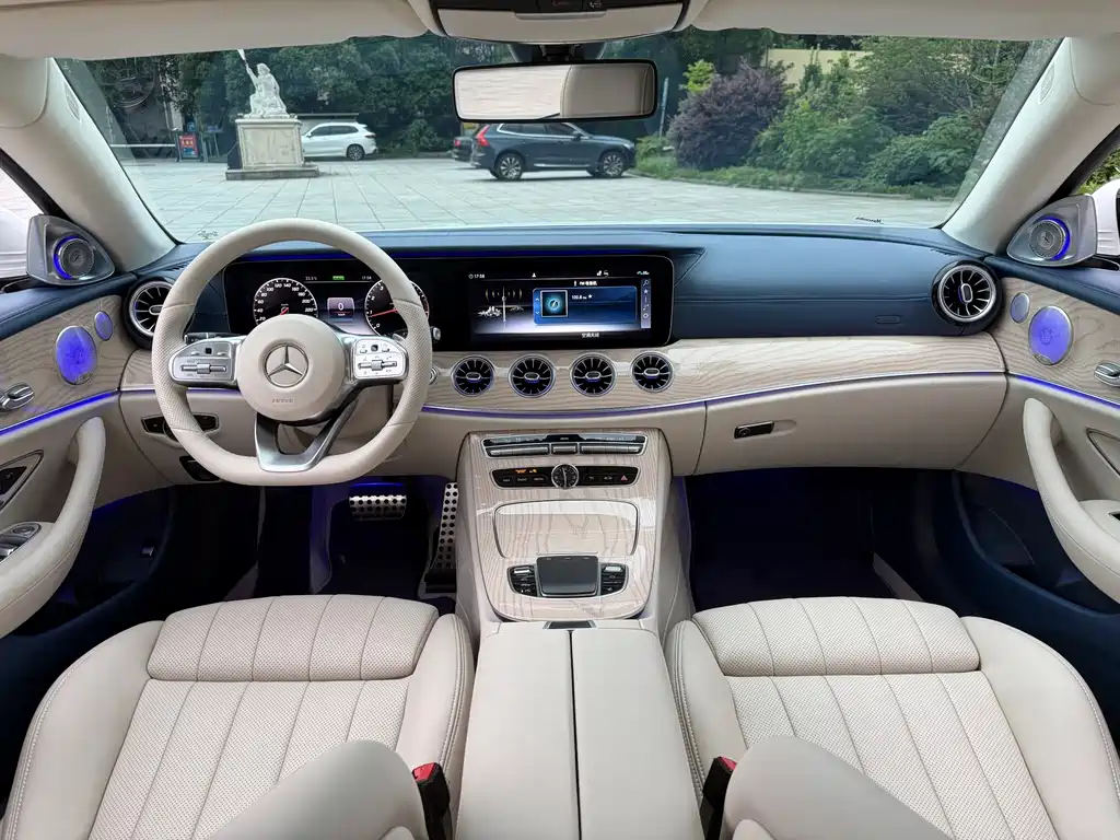 Mercedes-Benz E-Class 2020 — фото 9