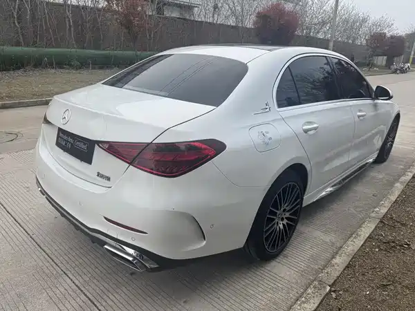 Mercedes-Benz C-Class 2022